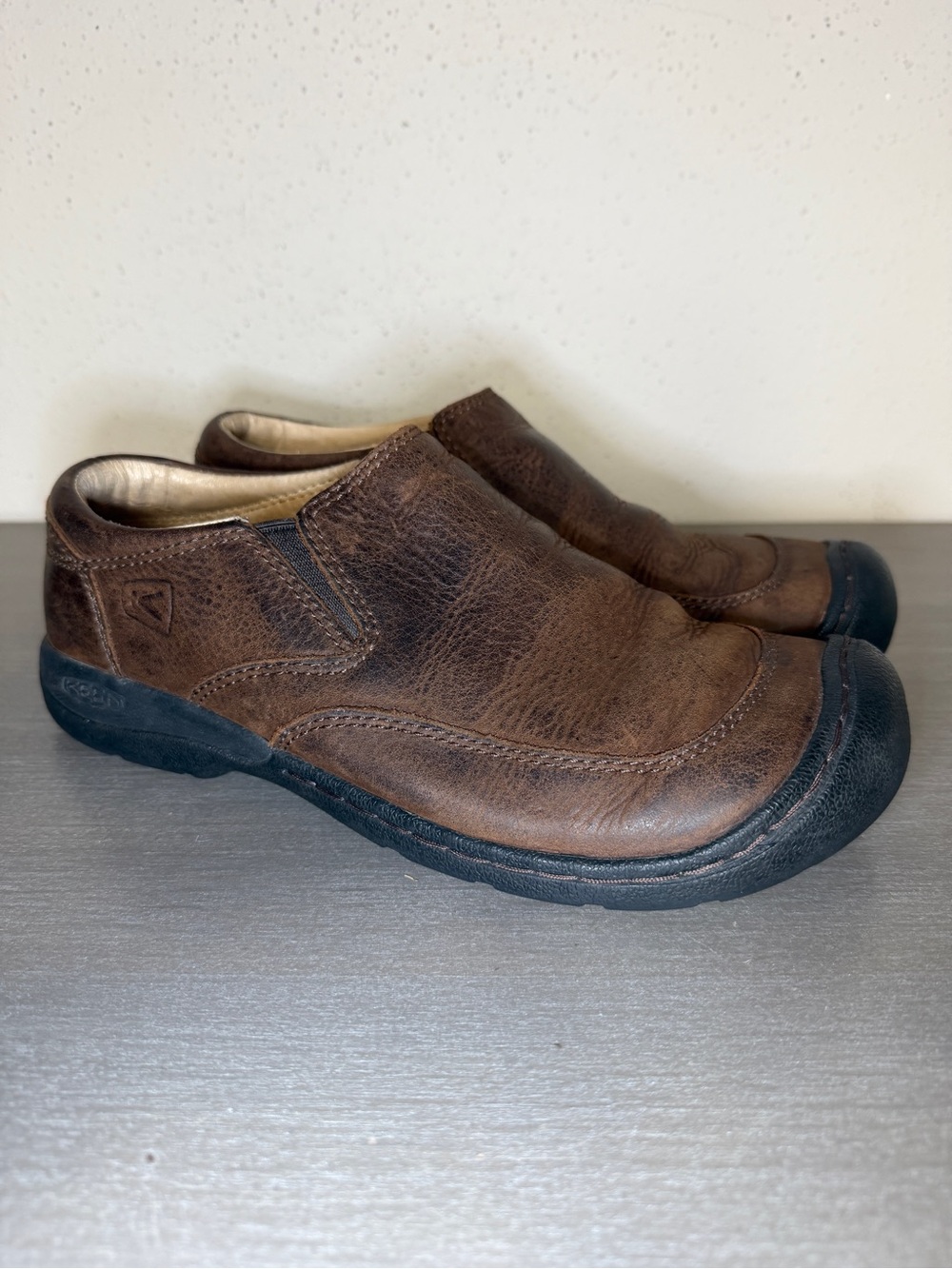 Keen Presidio II Brown Leather Slip On Loafers Mens Size 8 1459-TOBC